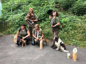 Že jsem měla radost s Belinky, to je asi vidět..! Kolegyně vůdkyně také udělali zkoušky v I. cenách a jeden vůdce bohužel odstoupil.