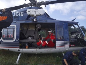 Vigo lítal vrtulníkem při cvičení záchránařských psů.